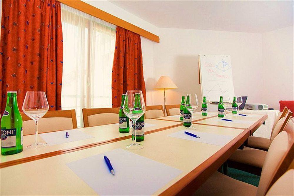 Hotel Troja Prague Luaran gambar