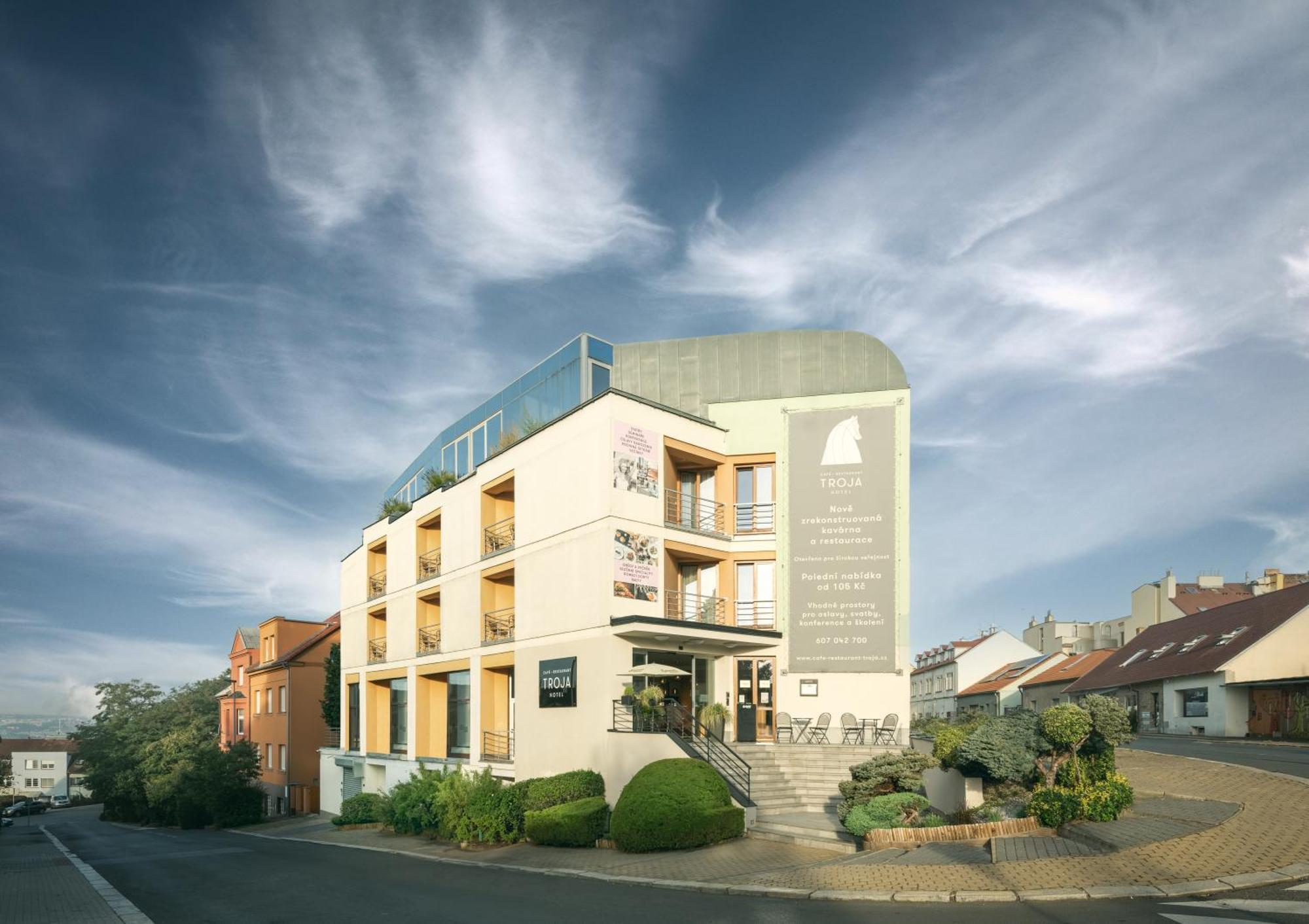 Hotel Troja Prague Luaran gambar